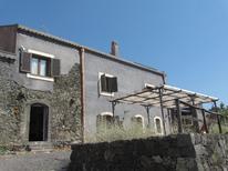 Maison de vacances 333326 pour 3 adultes + 1 enfant , Trecastagni